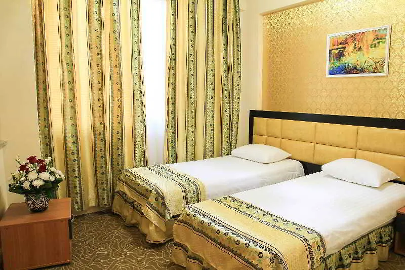 Best Western Hotel Lev Or I Bucharest 4*,